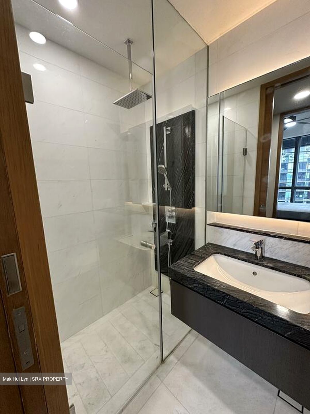 Straits View (D1), Condominium #498226821